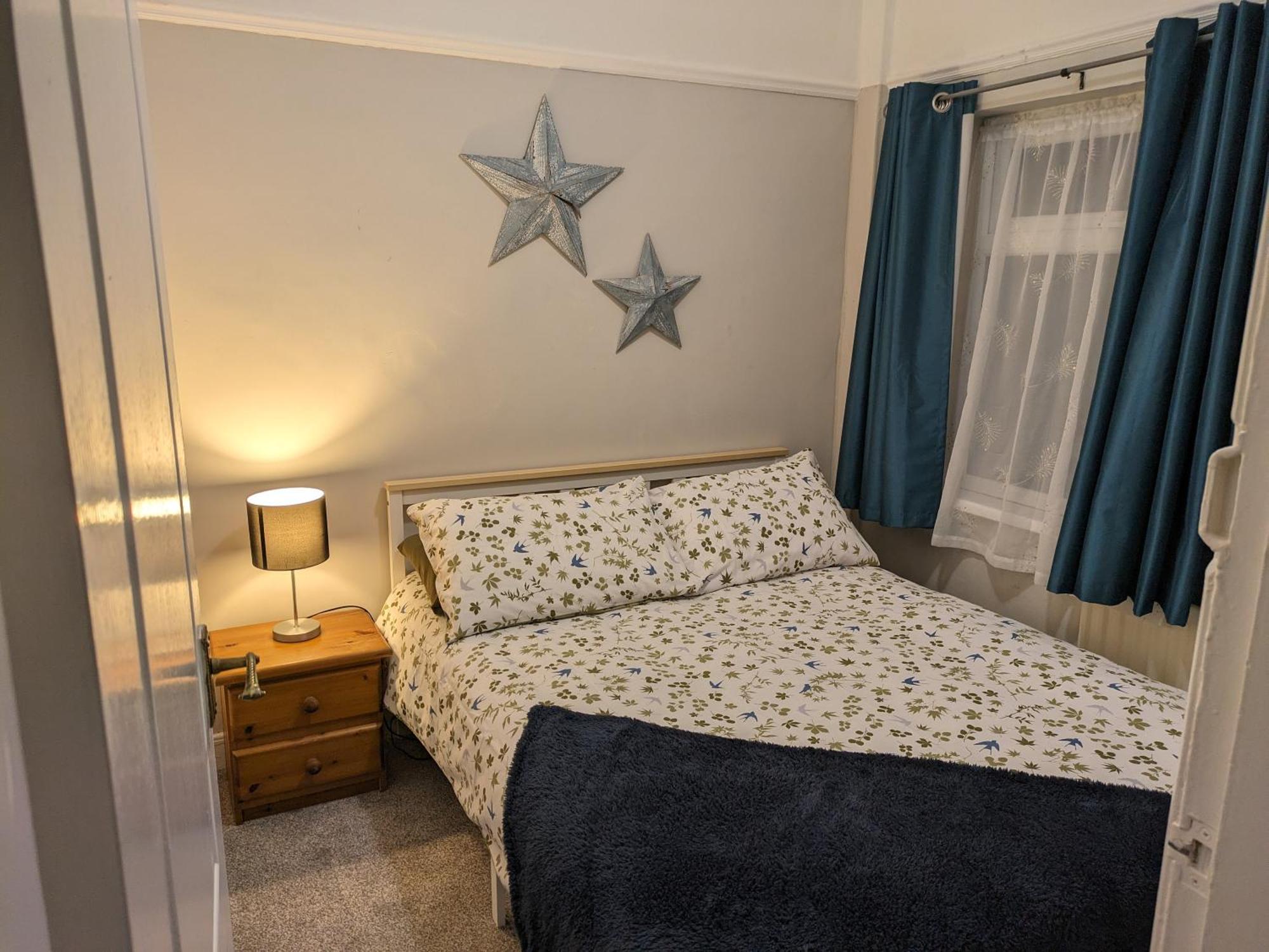 Mairead - Cosy Property In Gaeltacht Quarter Белфаст Экстерьер фото